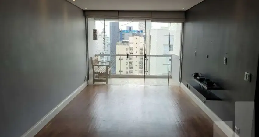 Apartamento reformado próximo à excelentes faculdades e ao shopping higienópolis