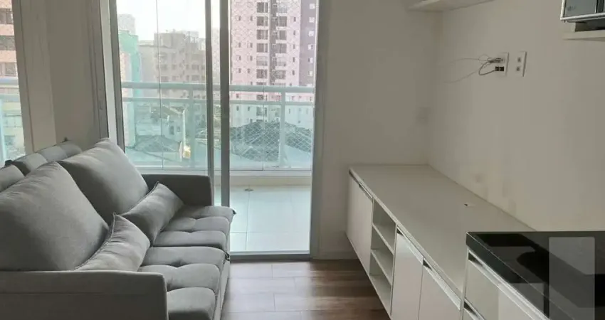 Studio moderno com mobília, varanda e 1 vaga, próximo ao Metrô em prédio com lazer - Barra Funda