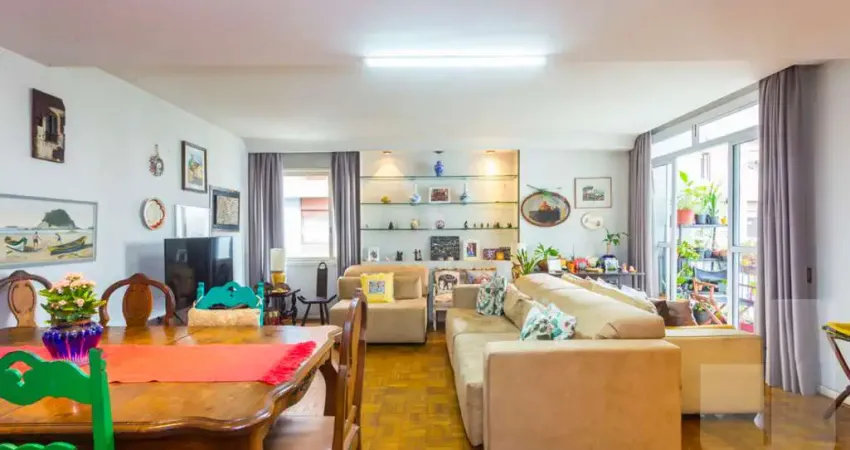 Apartamento com varanda, 216 m2 e duasvagas, excelente localização, próximo ao shopping e faap.