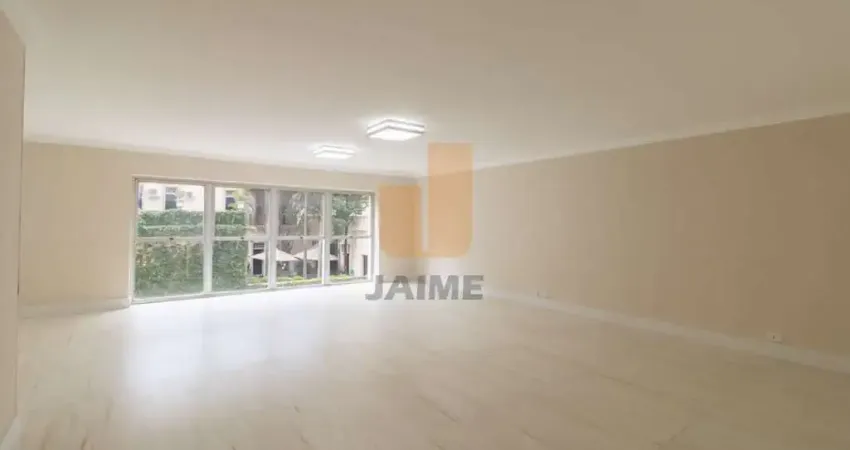 Excelente alto padrão, 270 metros com 4 dormitórios sendo 3 suítes, próximo ao mackenzie.