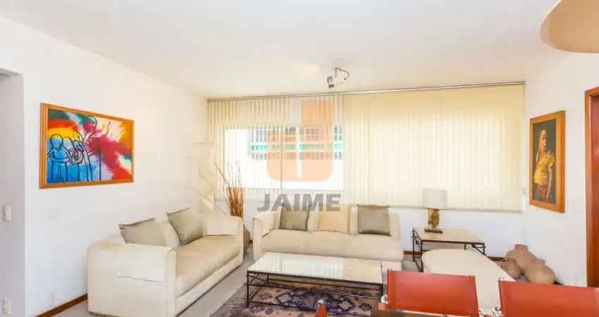 Apartamento padrão com 3 dormitórios sendo 1 suíte e 2 vagas a pouco minutos do shopping.