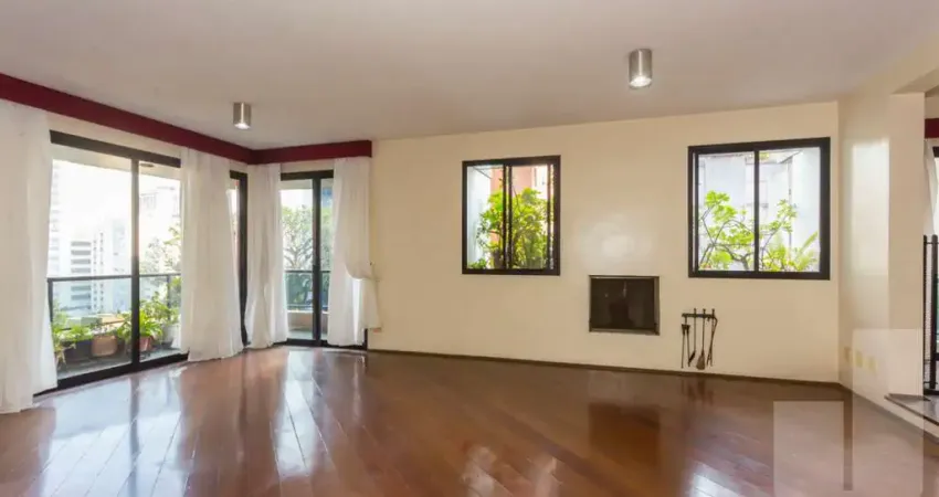 Apartamento em área nobre e com uma das melhores vistas do bairro