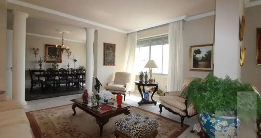 Apartamento com 4 dormitórios 01 suíte 2 vagas nem prédio nobre  em higienópolis