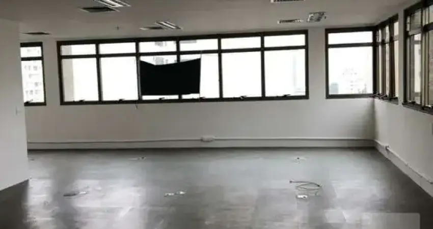 Conjunto comercial para venda com vista para o parque da água branca