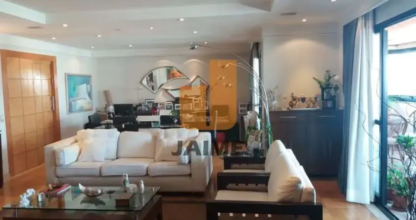 Apartamento de 3 dormitórios e 3 vagas, com laser, em ótima localização de perdizes.