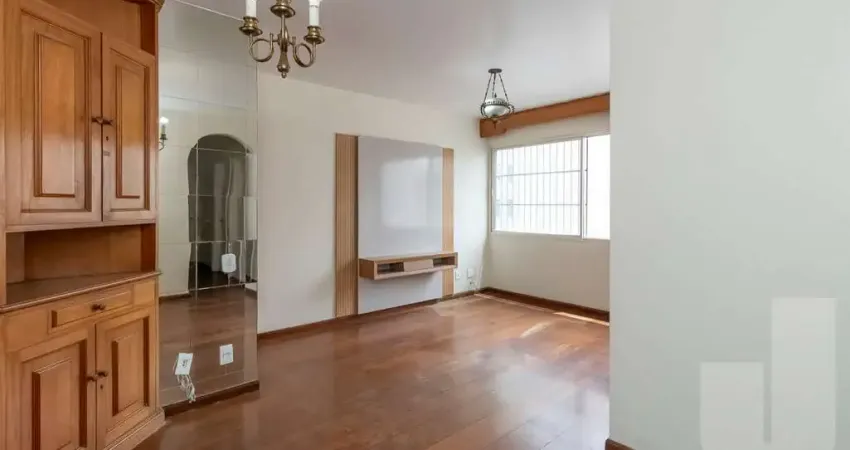 Apartamento 03 dormitórios sendo 01 suíte, 01 vaga,  próximo ao shopping higienópolis  e faculdades.