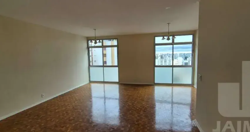 Apartamento 3 dormitorios 3 banheiros sala 2 ambientes 1 vaga.
