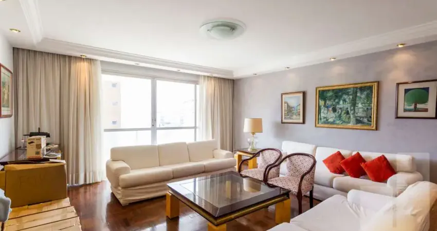 Andar alto, face norte, varanda, lazer na melhor rua de perdizes nobre