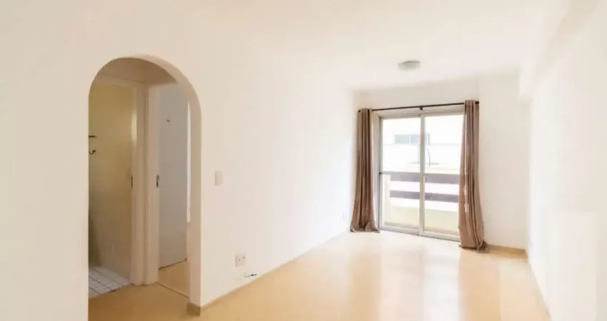 Apartamento com 1 dormitório, 50 m2, a poucos minutos da Santa Casa e Mackenzie.