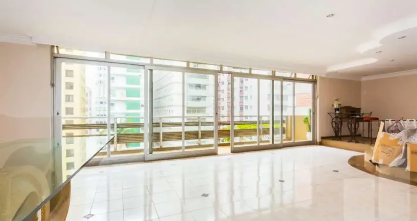 Apartamento padrão com 4 dormitórios sendo 2 suites e 2 vagas.