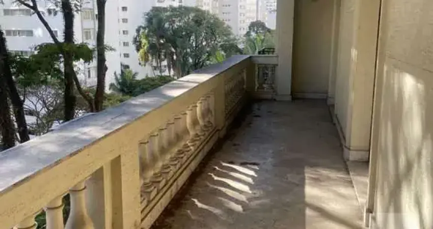 Apartamento 4 dormitorios sendo 1 suites 4 banheiros  sala 5 ambinetes 3 vagas.