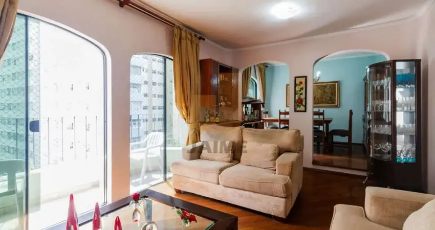 Apartamento  com 3 dormitórios sendo 1 suíte, 2 banheiros sala 2 ambientes 2 vagas.