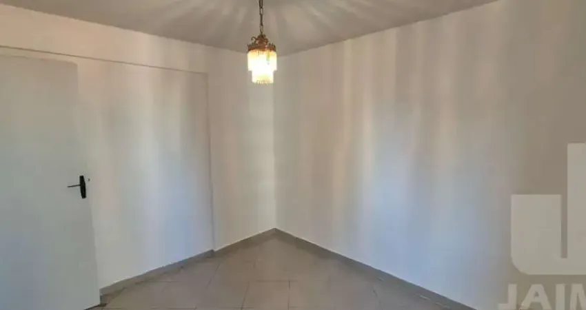 Apartamento com 2 dormitórios e 1 vaga localizado a poucos minutos do metrô e do shopping.