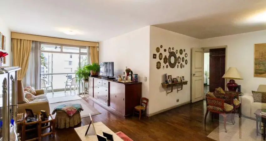 Apartamento 3 dormitorios sendo 1 suite 3 banheiros sala 3 ambientes 2 vagas.