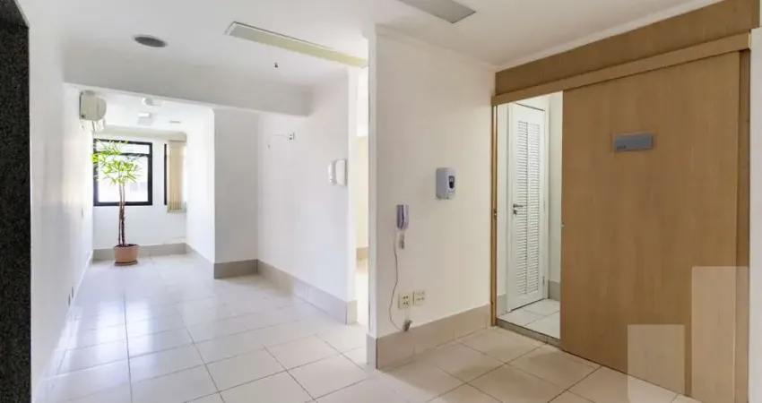 Conjunto comercial em higienópolis com 2 salas conjugadas com 42 m2 cada uma, próximo ao metrô.