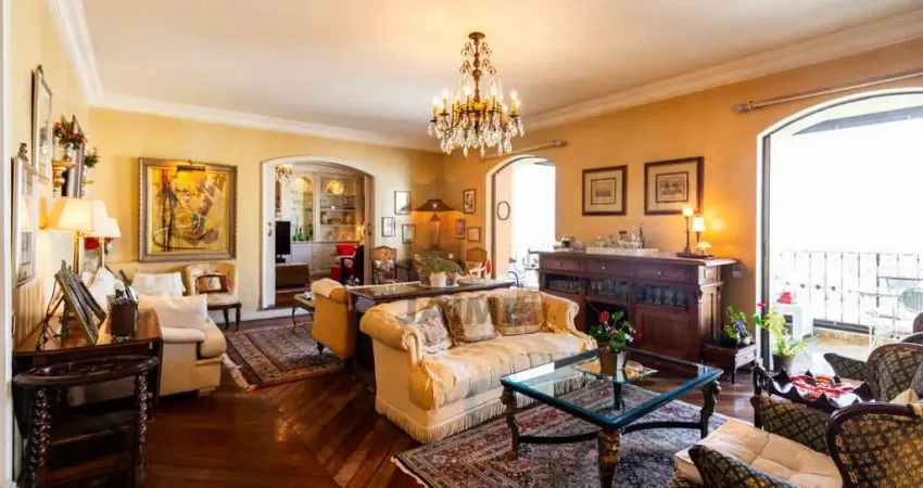 Apartamento alto padrão, 4 dormitórios sendo 4 suítes e 4 vagas, a poucos minutos do shopping.