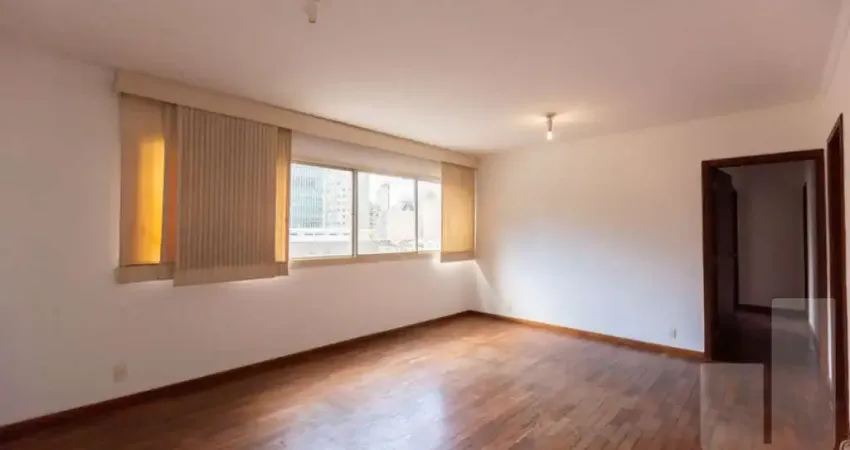 Apartamento 3 dormitorios sendo 1 suite 2 banheiros sala 2 ambientes 2 vagas.