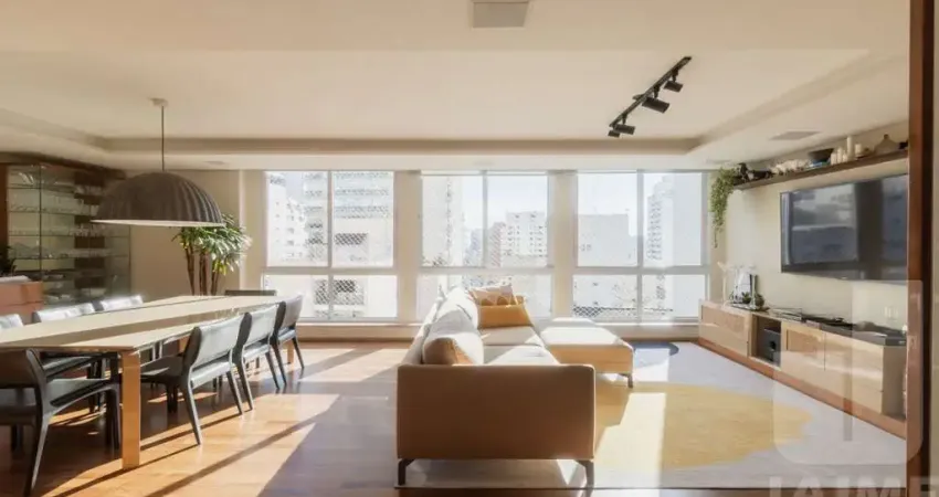 Apartamento reformado com 3 dormitórios, 1 suite e 1 vaga em higienópolis