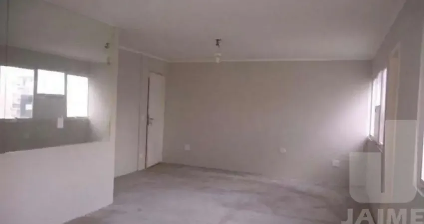 Conjunto comercial bem localizado, 2 salas e 1 vaga, próximo ao comércio e faculdades