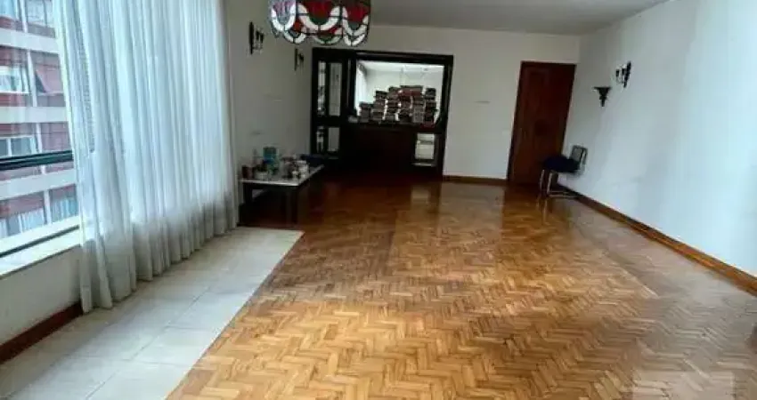 Apartamento 3 dormitorios sendo 1 suite 2 banheiros sala 2 ambientes 2 vagas.