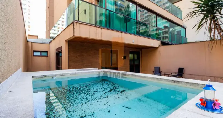 Duplex com 2 dormitórios sendo 2 suítes e 2 vagas em prédio moderno com lazer.