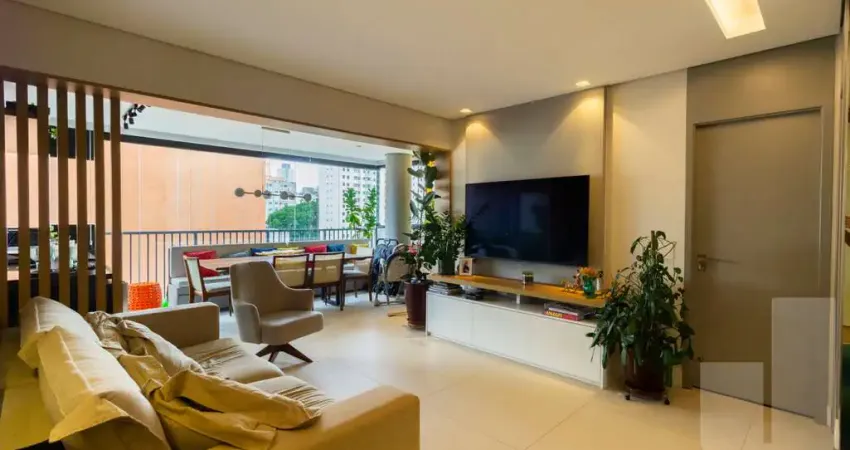 Apartamento 2 dormitorios sendo 1 suite 2 banheiros sala 2 ambientes 2 vagas