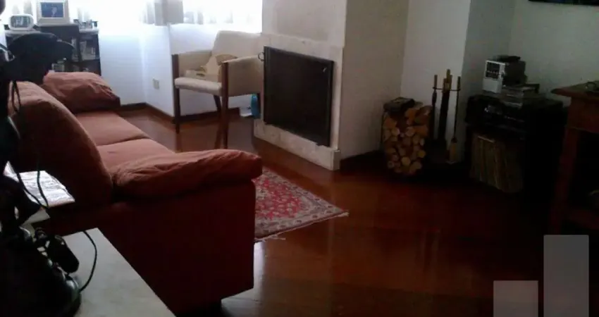 Apartamento com 3 dormitórios sendo 3 suítes e 3 vagas - Perdizes