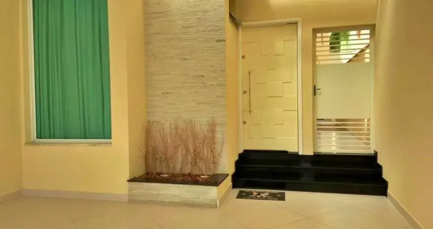 Excelente casa Localizada em salto , 3  lindas suítes , sendo uma master com banheira e persiana automatizada