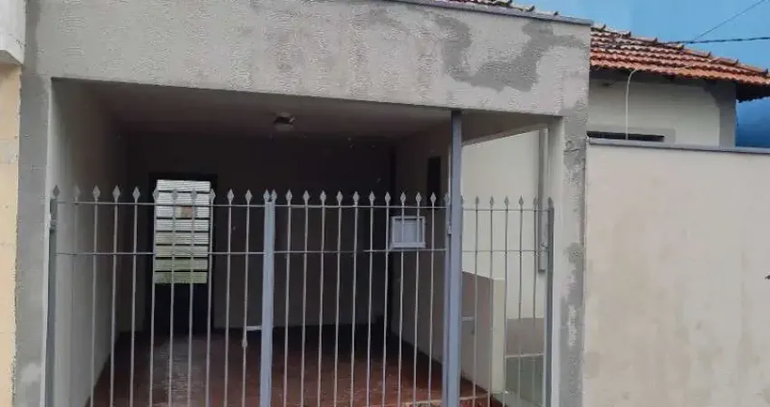 Casa com 3 quartos à venda na Rua Quintino Bocaiúva, 271, Centro, Salto