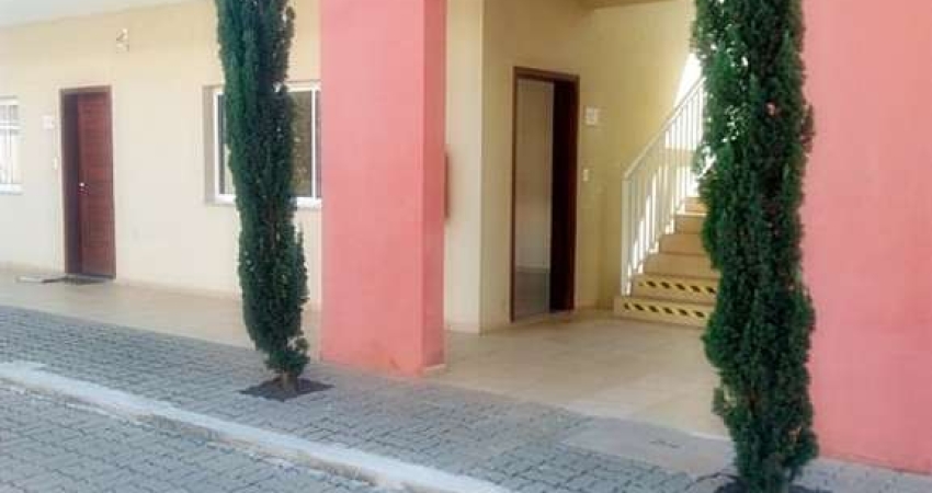 Apartamento térreo, estilo americano, extremamente bem arejado e claro , Está mobiliado