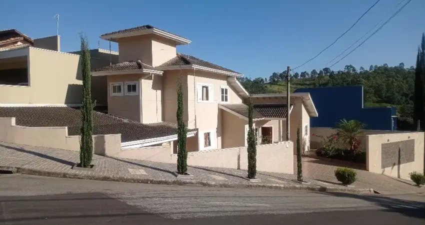 Linda Casa condomínio Portal da Primavera Campo Limpo Paulista