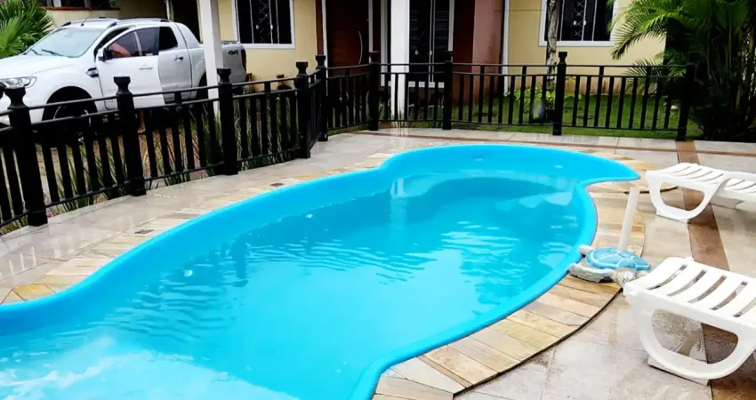 Casa com 2 quartos para alugar na Rua João Leopoldo Santana, 709, Brejatuba, Guaratuba