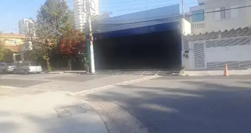 Salão Comercial de 250m² para locação em Santa Teresinha, São Paulo-SP: o espaço perfeito para o seu negócio! Aluguel R$ 10 Mil