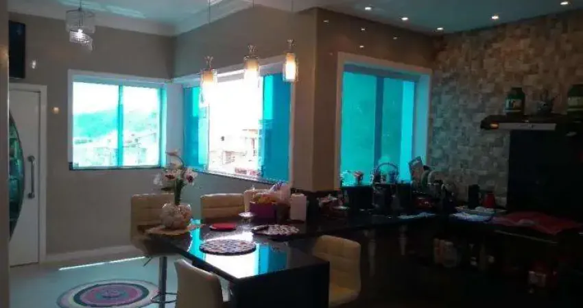 Sobrado com 2 dormitórios à venda, 330 m² - Parque Selecta - São Bernardo do Campo/SP
