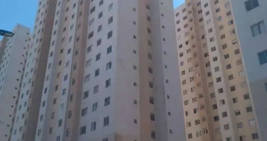 Apartamento no Condomínio Flex Imigrantes, Diadema.