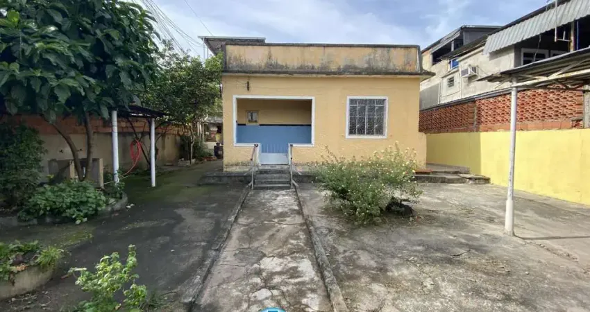 Casa com 2 quartos à venda na Rua País de Andrade, 59, Jardim Olavo Bilac, Duque de Caxias
