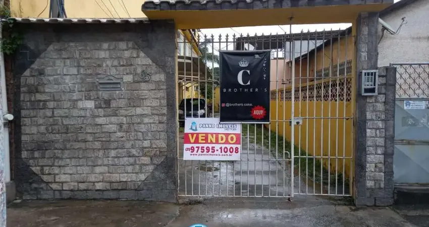 Casa em condomínio fechado com 2 quartos à venda na Rua Reia, 165b, Parque do Carmo, Duque de Caxias