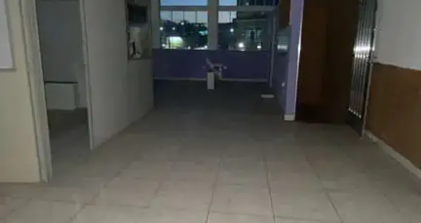Sala comercial para alugar na Rua Uruguaiana, 49, Parque Uruguaiana, Duque de Caxias