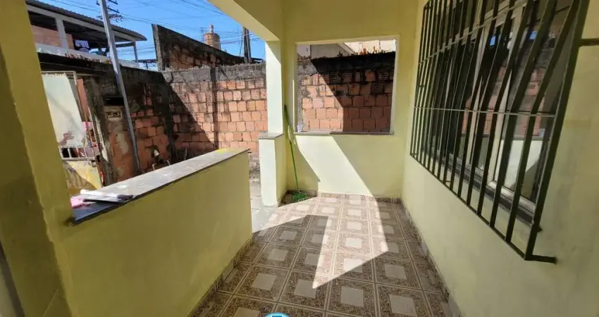 Casa com 2 quartos para alugar na Estrada São Mateus(Rua C), Lt 35 Qd 0, Chácaras Rio-Petrópolis, Duque de Caxias