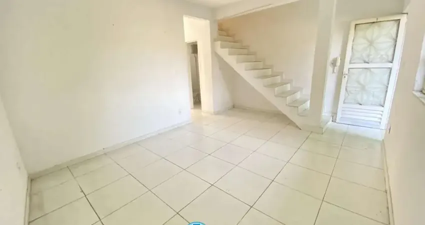 Casa em condomínio fechado com 2 quartos para alugar na Rua Lima Sucupira, S N, Parque Uruguaiana, Duque de Caxias