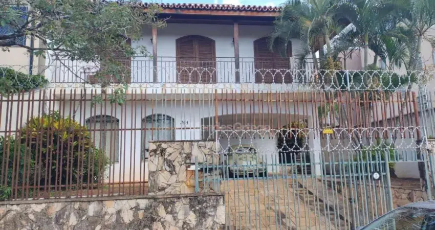 Casa com 3 dormitórios à venda, 299 m² por R$ 650.000,00 - Vila Trujillo - Sorocaba/SP