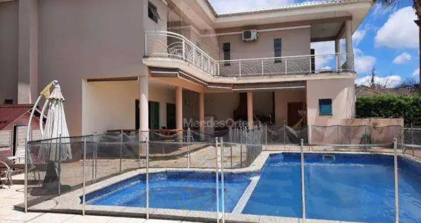Casa com 3 quartos á venda, 450 m² por R$ 2.500.000 - Condomínio Portal do Sabiá - Araçoiaba da Serra/SP