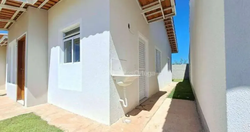 Casa com 2 dormitórios à venda, 48 m² por R$ 315.000,00 - Ipanema do Meio - Sorocaba/SP