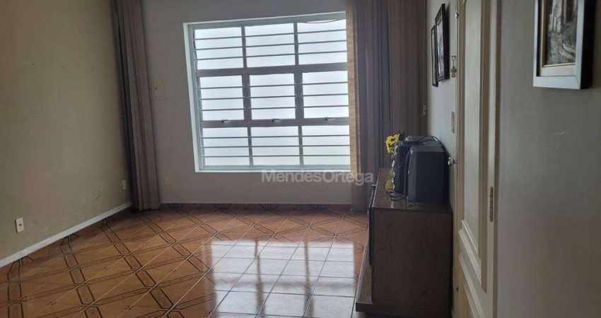 Casa com 3 dormitórios à venda, 230 m² por R$ 800.000,00 - Vila Leão - Sorocaba/SP