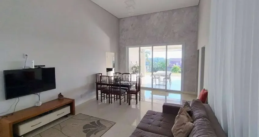 Casa Térrea com 3 quartos à venda, 205 m² por R$ 1.500.000 - Condominio Solar do Bosque - Sorocaba/SP