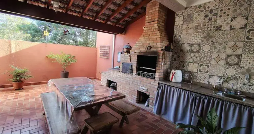 Casa com 3 dormitórios à venda, 139 m² por R$ 750.000,00 - Vila Haro - Sorocaba/SP