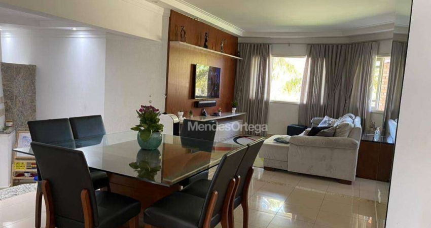 Casa Térrea com 4 quartos à venda, 355 m² por R$ 1.700.000 - Condomínio Village Castelo - Itu/SP