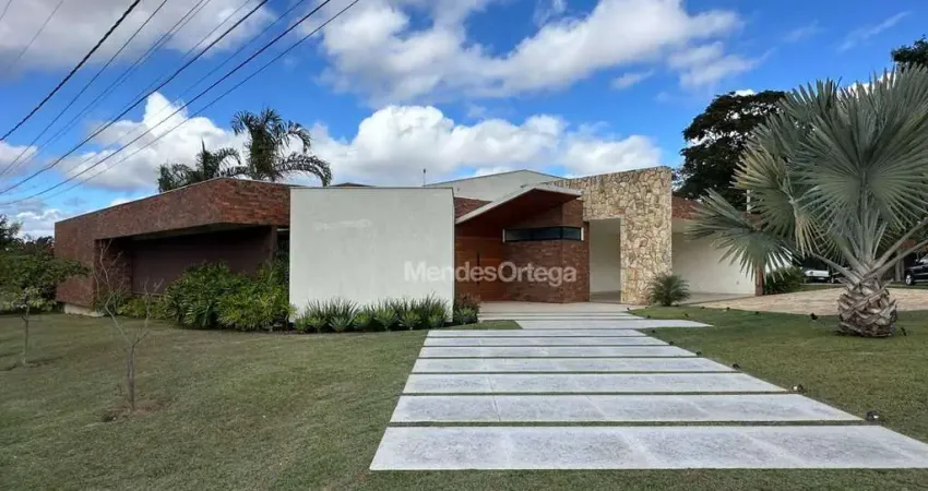 Casa Térrea com 4 quartos à venda, 400 m² por R$ 5.500.000 - Alto da Boa Vista - Sorocaba/SP