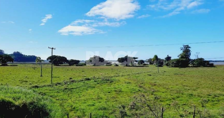 Área de frente para BR-101 à venda próximo a Torres RS