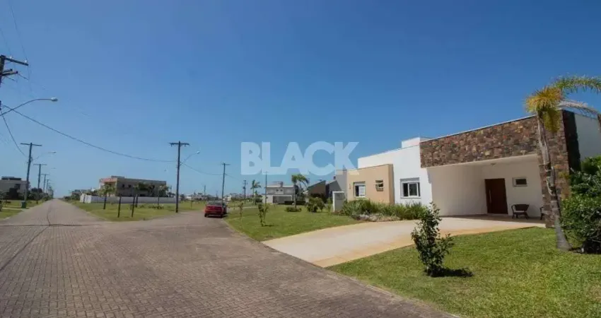 Ocean Side - Residência 3 suítes em condomínio fechado a Beira Mar